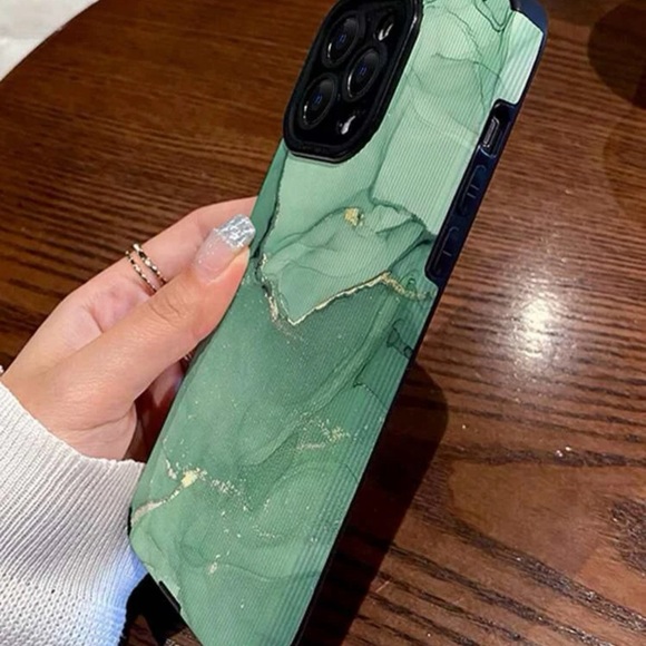 Iphone 14 Marble Pattern Phone Case - Picture 4 of 4